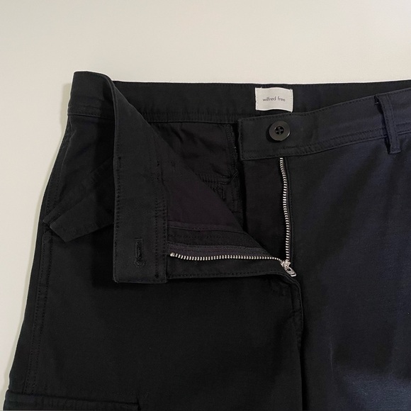 Aritzia Wilfred Free Glacier Cargo Pant Reverfse Sateen Cotton Lyocell Black 10 - Picture 11 of 16